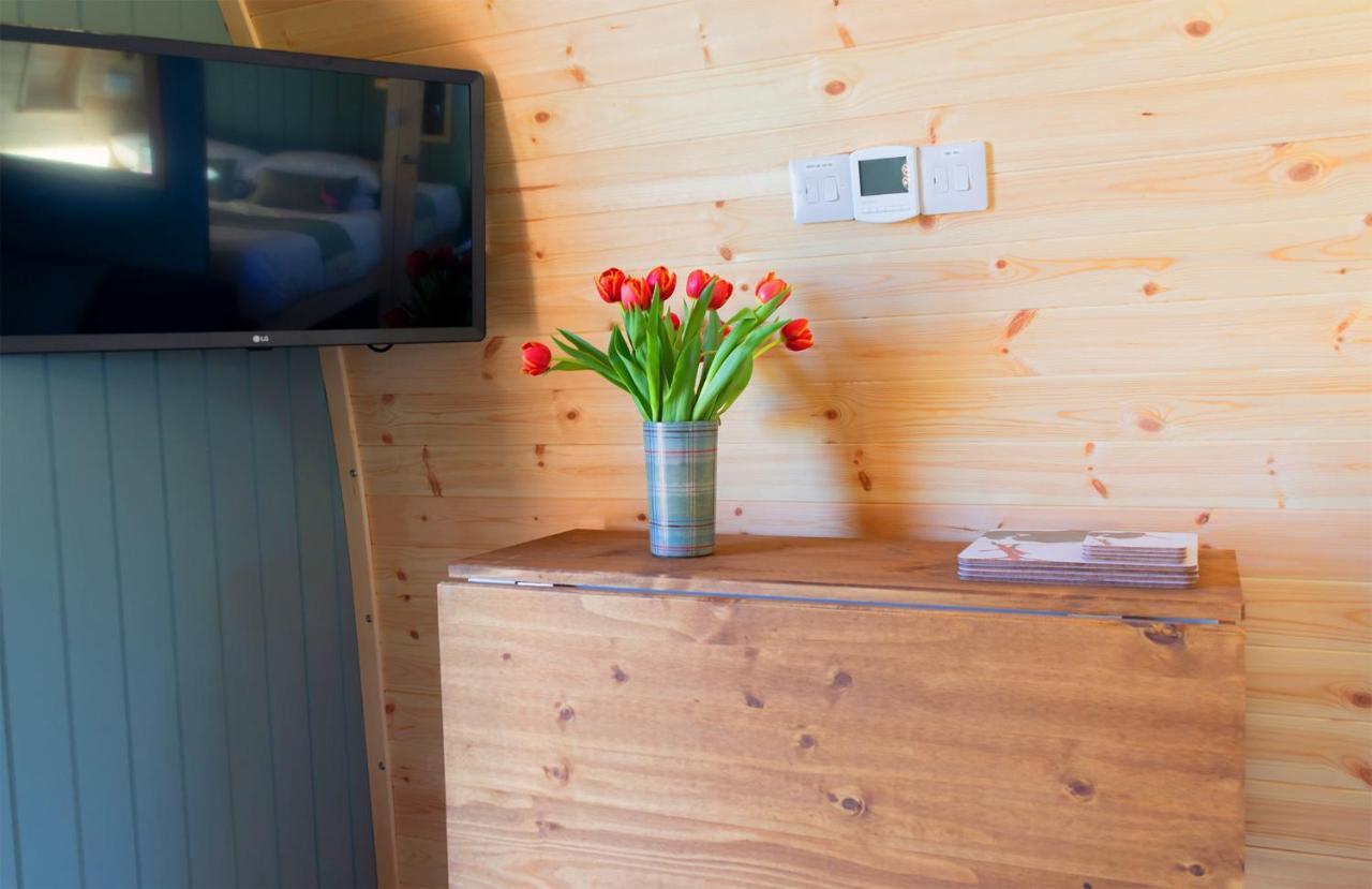 Апартаменты Air A' Chroit Luxury Pods Paible Экстерьер фото